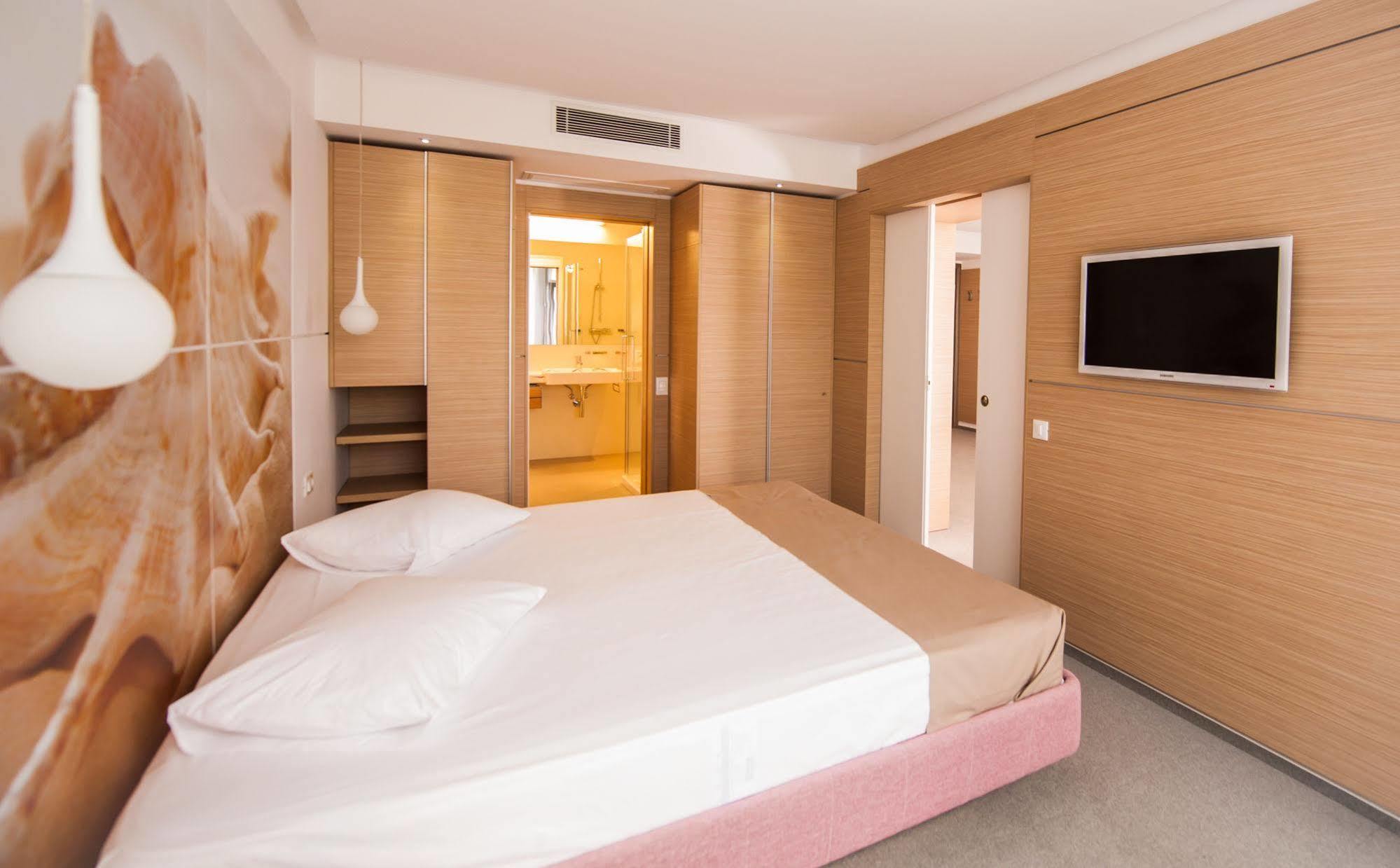 Hotel Melodia Венус Экстерьер фото